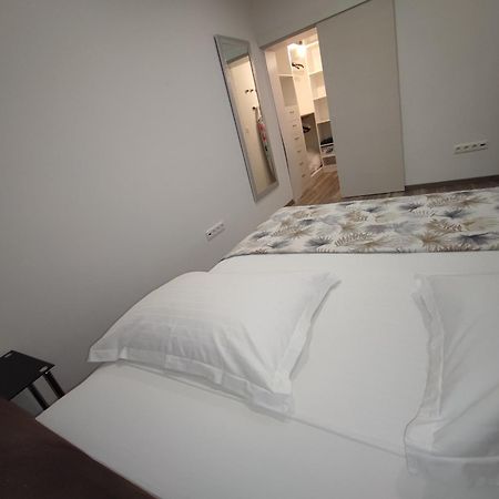 Apartment Soric Трогир Экстерьер фото