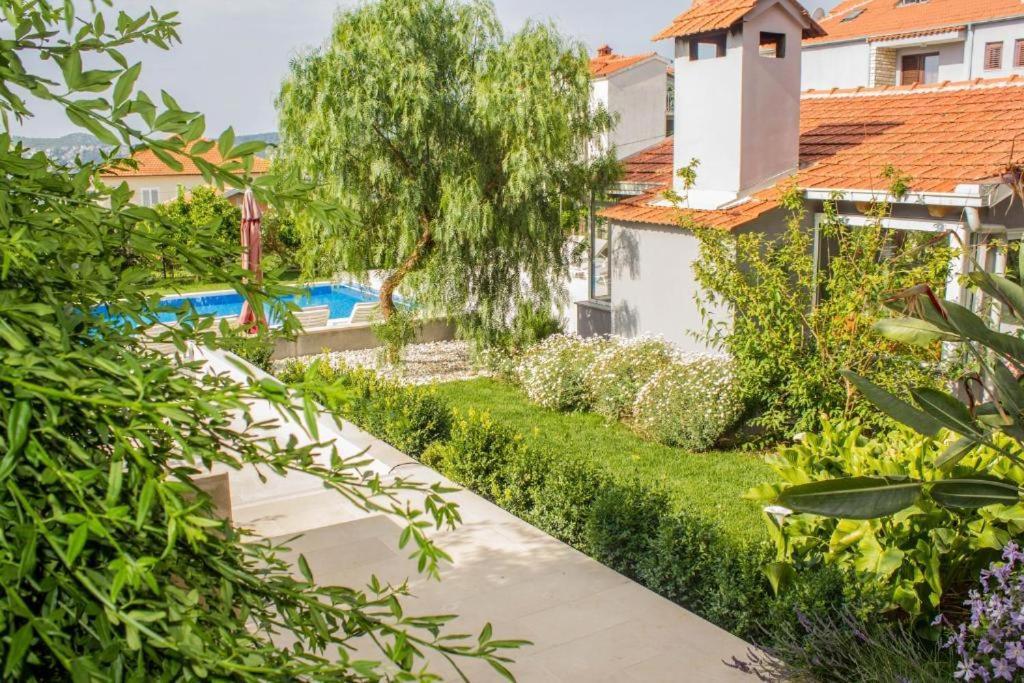 Apartment Soric Трогир Экстерьер фото